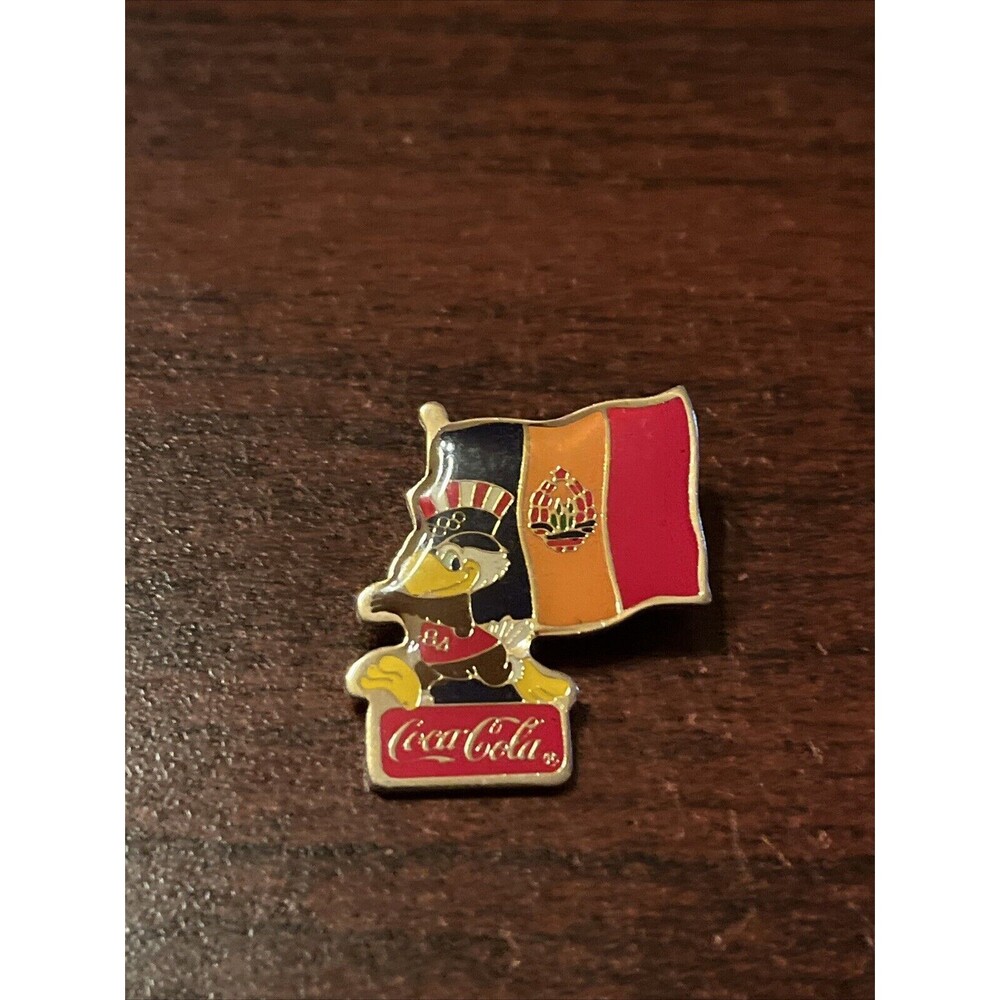 Vintage 1984 Los‎ Angeles Olympics Coca Cola Sam Eagle Romania Flag Lapel Pin